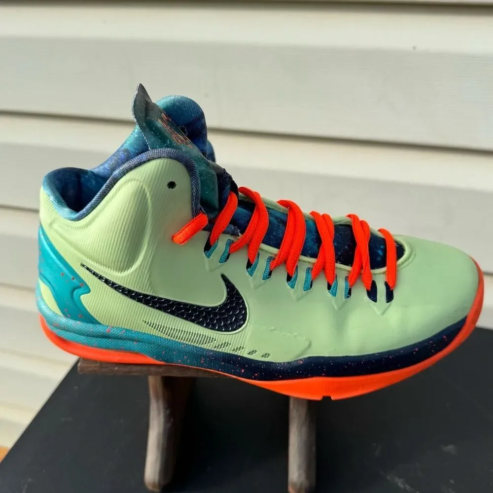 Nike first picture
